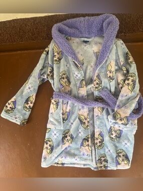 Kids Frozen 2 Elsa Bathrobe - Size 8